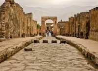 blesk-i-slava-drevnego-rima-2-seriya---pompei---ruiny-imperii.jpg